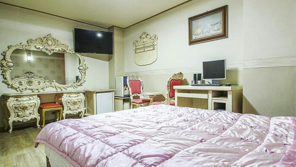 Bobos Hotel Jeju Eksteriør billede